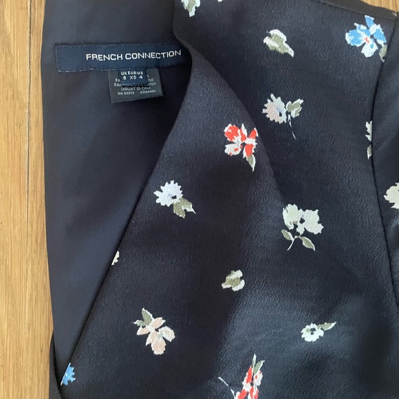 French Connection black floral dress - Picture 3 of 3